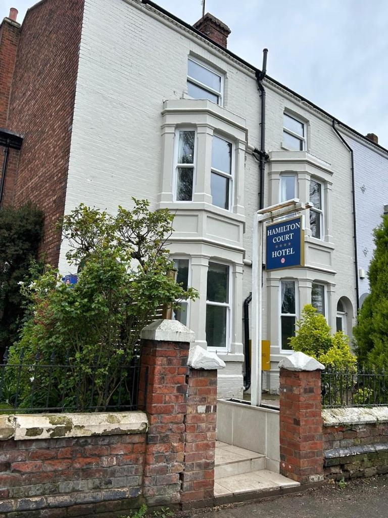 Hamilton Court Hotel Hoole Chester Luaran gambar